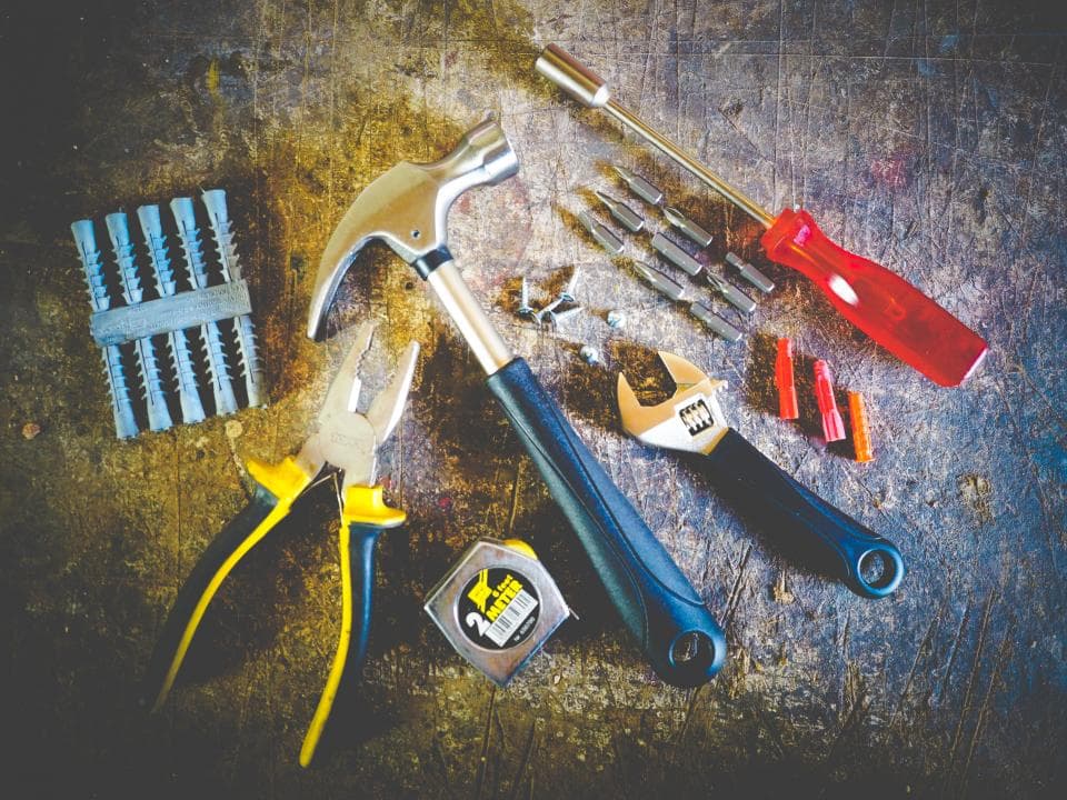 Bộ dụng cụ sửa chữa cơ bản cho nhà trọ